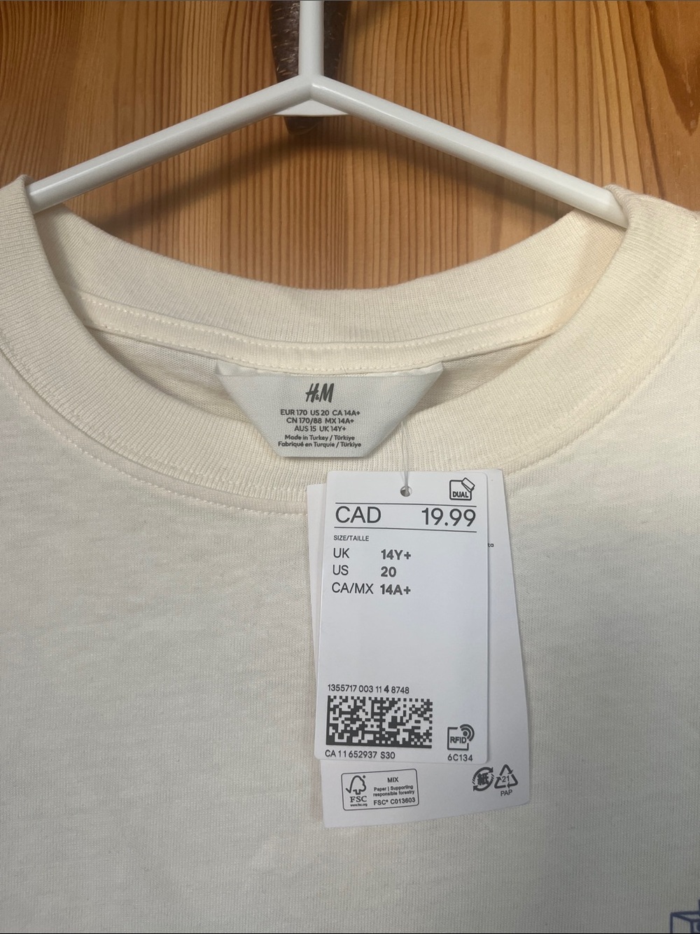 H&M Cream Short-Sleeve Graphic Tee (size 14+) - Picture 2 of 6